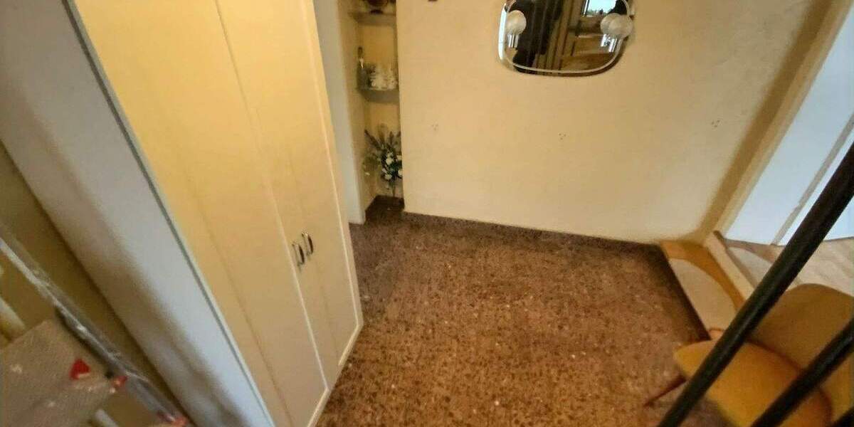 Einfamilienhaus Niederorschel - 6 Zimmer, 140 m&sup2;, 130.000&euro; | Angebot:25877516