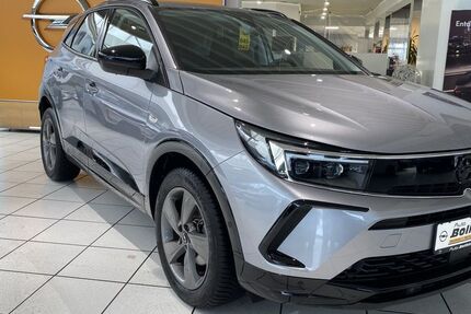 Opel Grandland (X) 28.714 km 25.288 &euro; Bad Salzuflen 32108