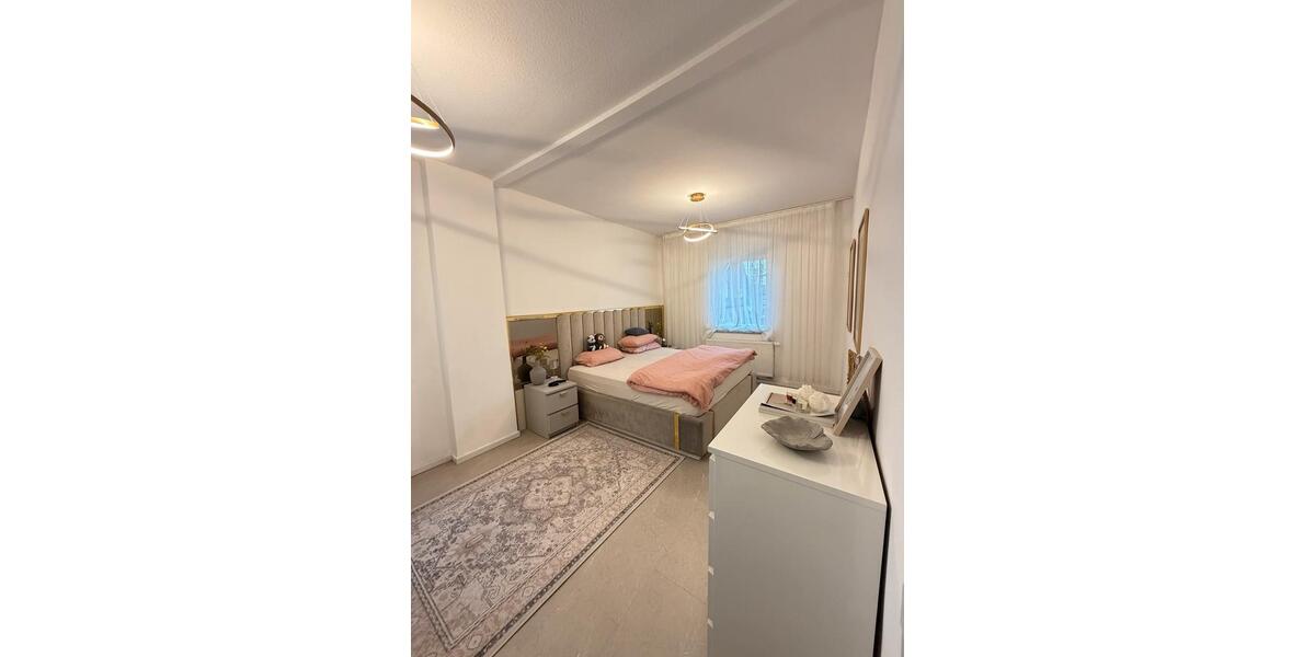 Kernsanierte Doppelhaushälfte mit Garten,Garage&SmartHome 4 zimmer