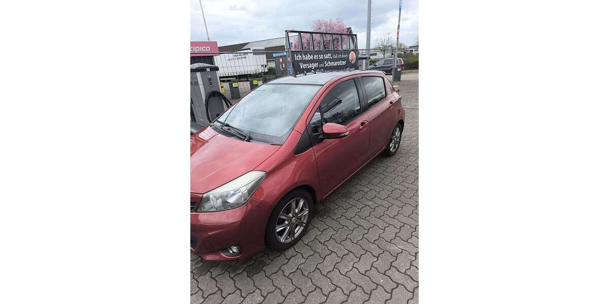 Toyota Yaris 167.900 km 5.500 &euro; Bad Bergzabern, Stadt 76887