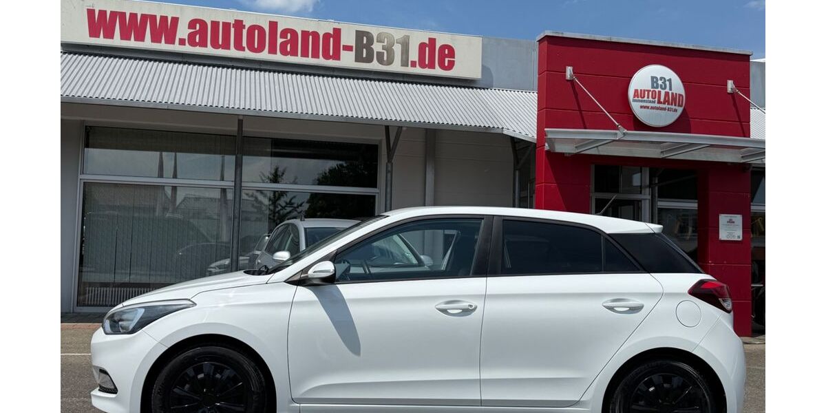 Hyundai i20 51.950 km 8.350 &euro; Immenstaad 88090