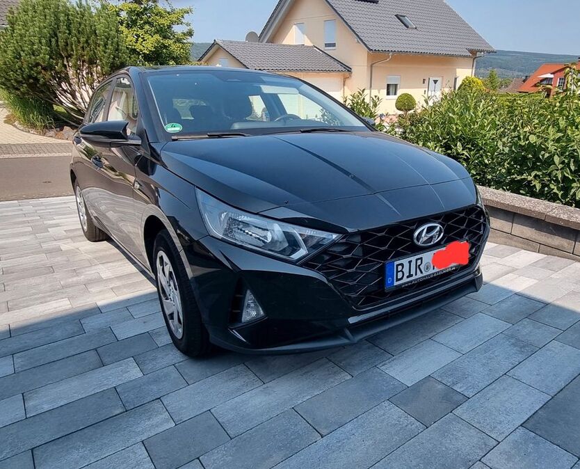i20