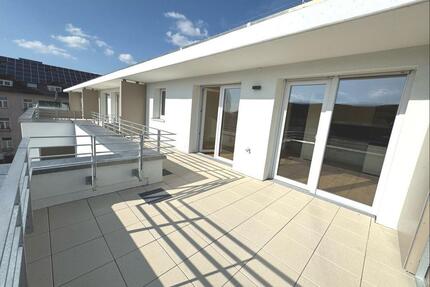Charmante Penthouse-Wohnung über den Dächern von Esslingen