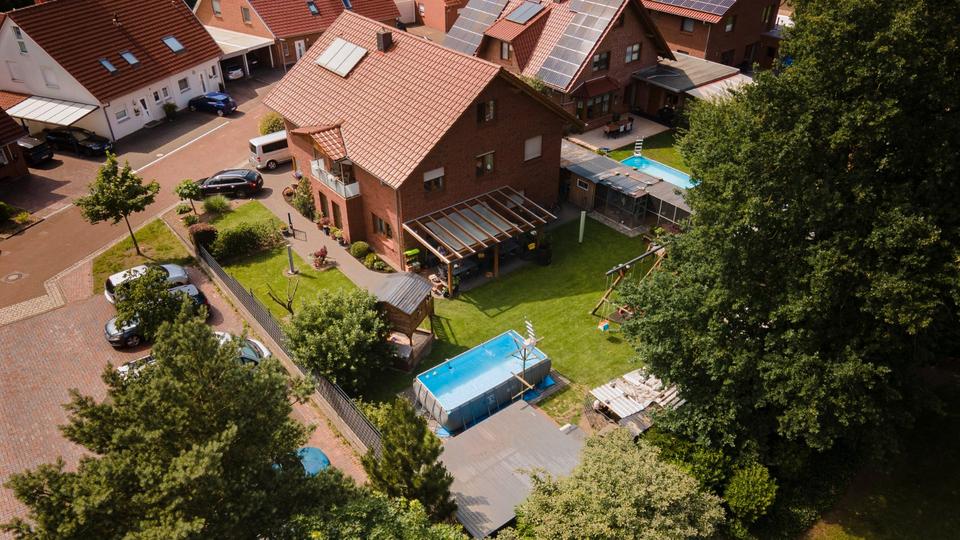 Einfamilienhaus Gifhorn - 9 Zimmer, 275 m&sup2;, 725.000&euro; | Angebot:26903269