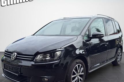 VW Touran 92.000 km 9.300 &euro; Ingenried 86980