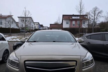 Opel Insignia 138.000 km 2.500 &euro; Schwäbisch Hall 74523