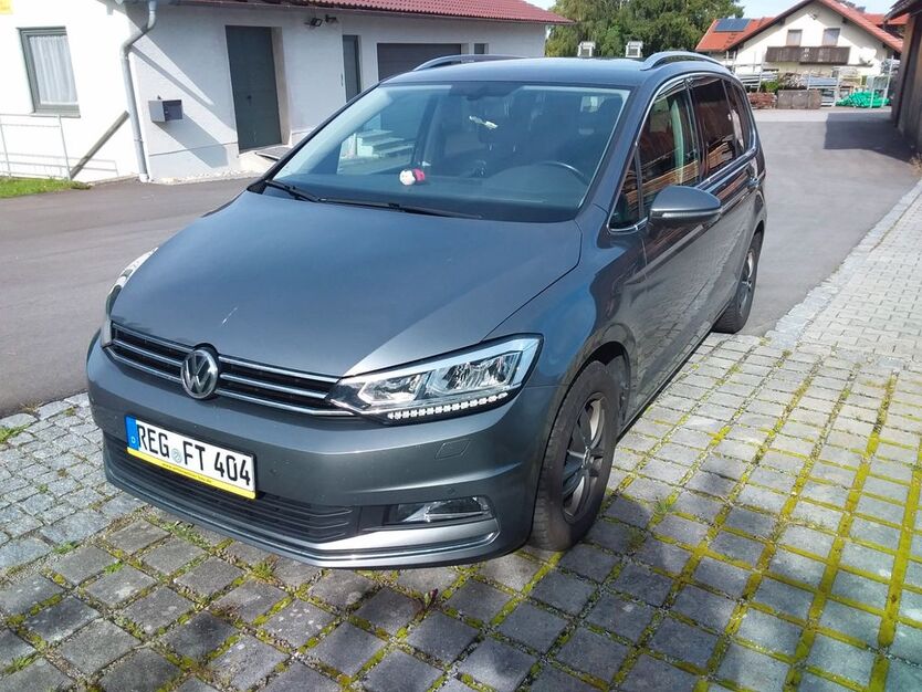 VW Touran 145.000 km 13.500 € Teisnach 94244
