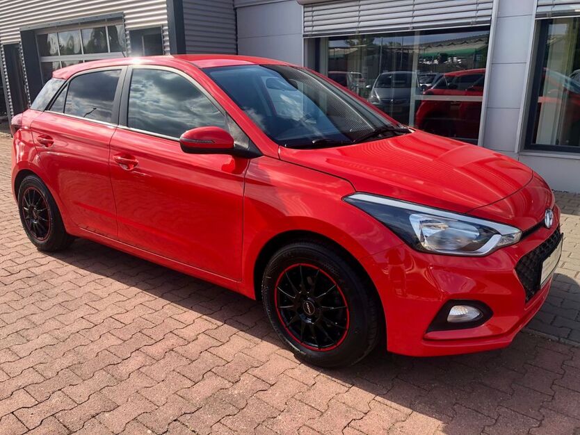 Hyundai i20 90.550 km 8.999 € Halle/Saale 06118