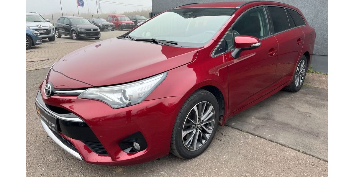 Toyota Avensis 127.000 km 13.990 &euro; Erfurt 99092