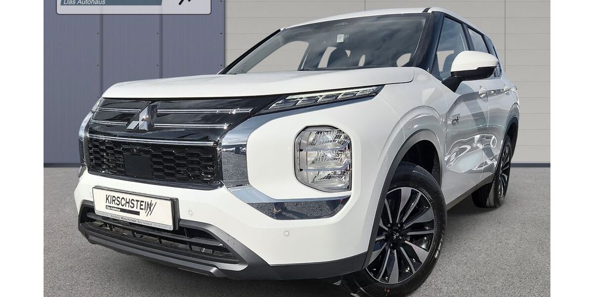 Mitsubishi Plug-in Hybrid Outlander 11.091 km 35.990 &euro; Bad Hersfeld 36251