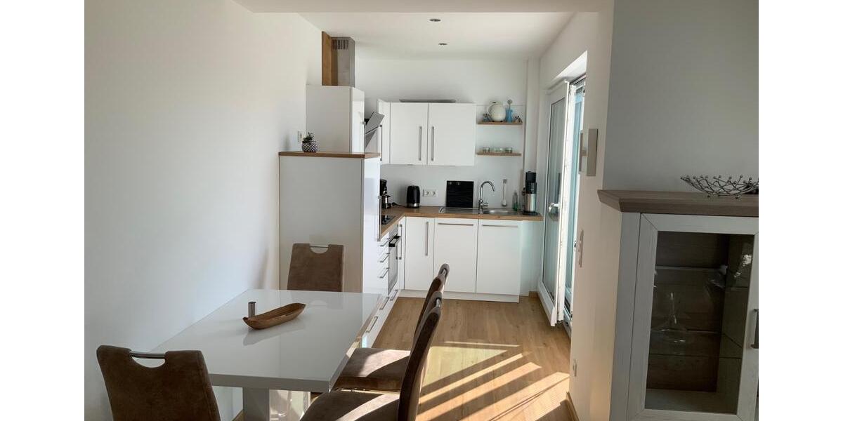 Dachgeschoßwohnung Petersberg - 2 Zimmer, 43 m&sup2;, 490&euro; | Angebot:26338592