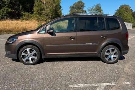 VW Touran 192.000 km 9.100 &euro; Bochum 44894