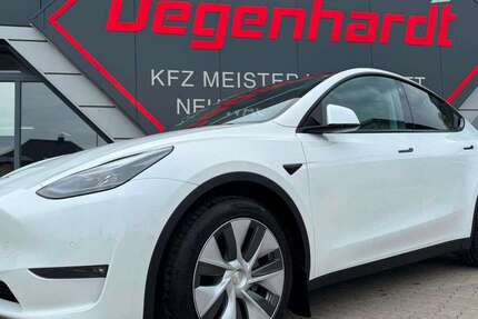 Tesla Model Y 76.482 km 33.690 &euro; Mönchhagen 18182