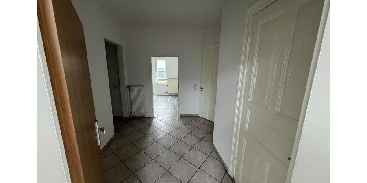 Erdgeschoßwohnung Lunden - 3 Zimmer, 77 m&sup2;, 670&euro; | Angebot:25422719