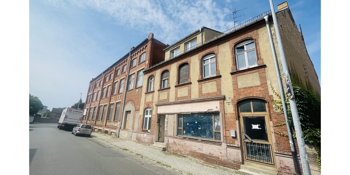 Stadtteil-Luckenwalde MFH (4 WE + 1 GE) & Rohbau -Ausbau zu MFH mit ca.1.000 - 1.200 qm Wohnfläche ! - Mehrfamilienhaus, Wohnhaus Luckenwalde | Angebot:27010157