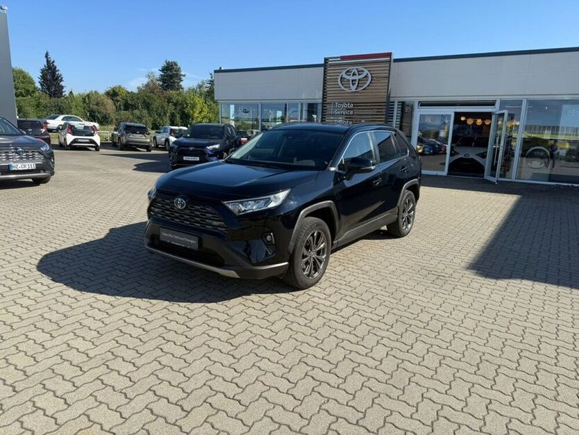 RAV 4