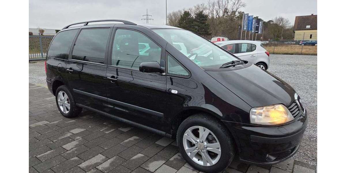 Seat Alhambra 240.000 km 3.444 &euro; Paderborn 33102