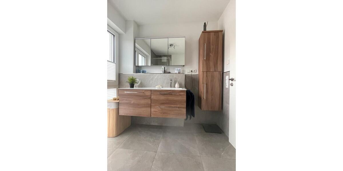 Neuwertige Eigentumswohnung in Kürnach 3 zimmer