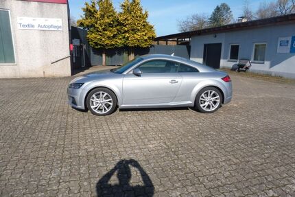 Audi TT 12.800 km 31.950 &euro; Hardegsen,nähe A7 37181