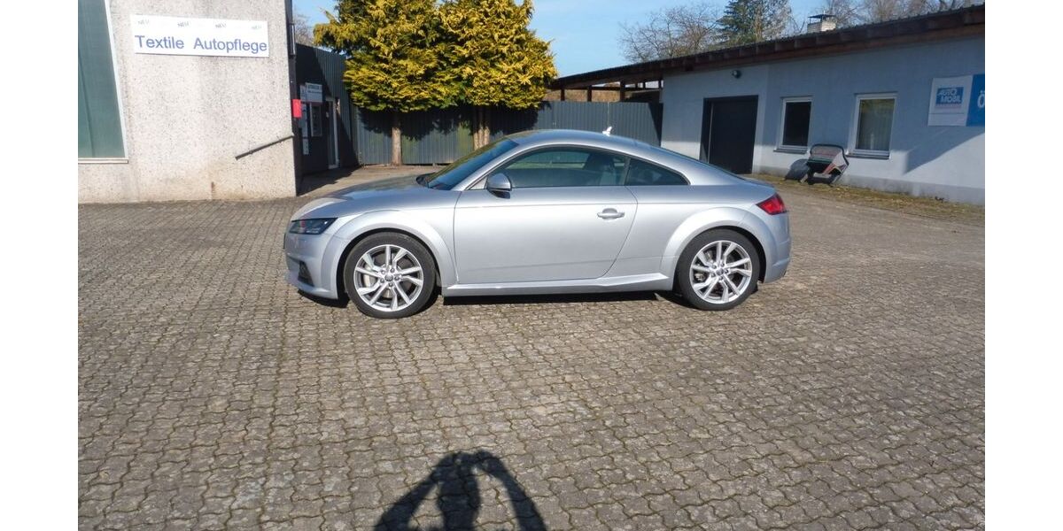 Audi TT 12.800 km 31.950 &euro; Hardegsen,nähe A7 37181