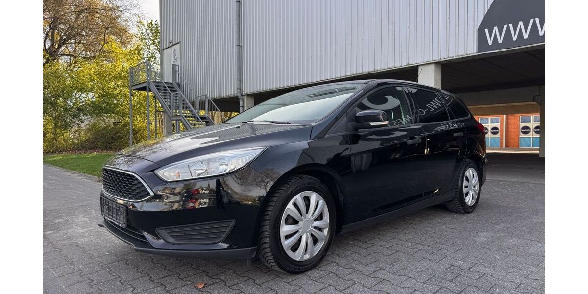 Ford Focus 182.860 km 3.990 &euro; Paderborn 33102