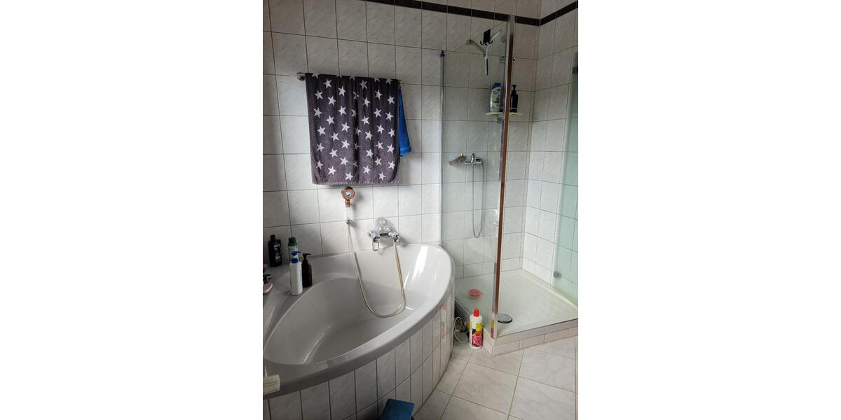 Dachgeschoßwohnung Nidda - 4 Zimmer, 110 m&sup2;, 650&euro; | Angebot:26335143