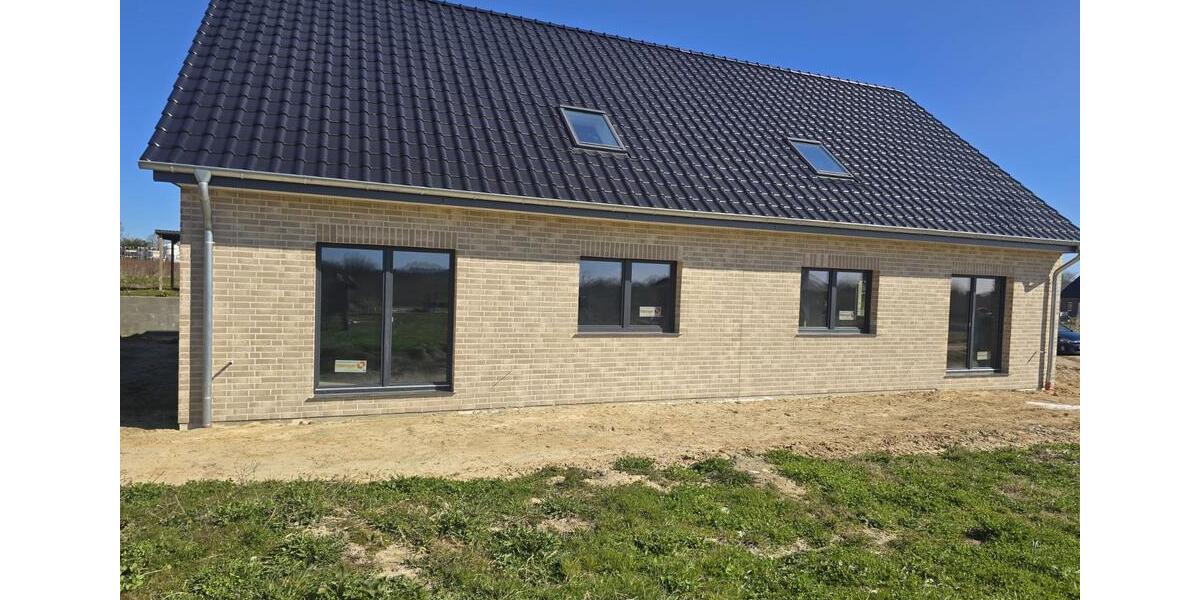 Doppelhaushälfte Böklund - 4 Zimmer, 120 m&sup2;, 1.450&euro; | Angebot:26074758
