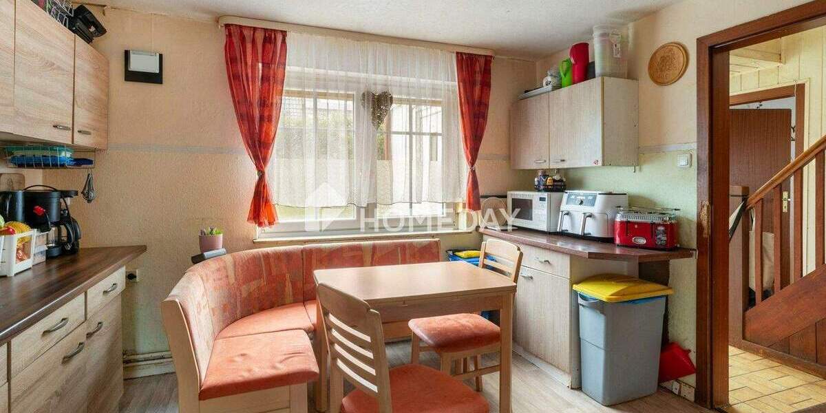 Einfamilienhaus Preetz - 9 Zimmer, 150 m&sup2;, 199.500&euro; | Angebot:25864026