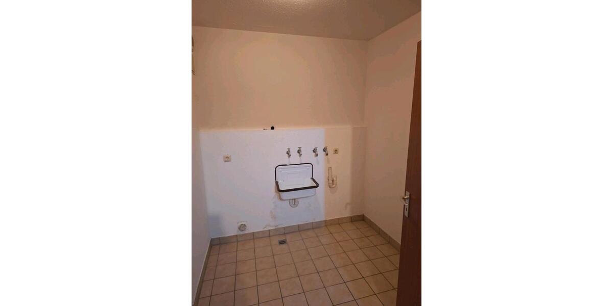 Doppelhaushälfte Grafenwöhr - 5 Zimmer, 120 m&sup2;, 1.500&euro; | Angebot:26331657