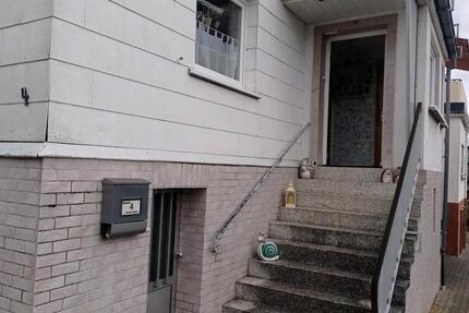 Haus Dillenburg Manderbach - 3 Zimmer, 140 m&sup2;, 140.000&euro; | Angebot:24629989