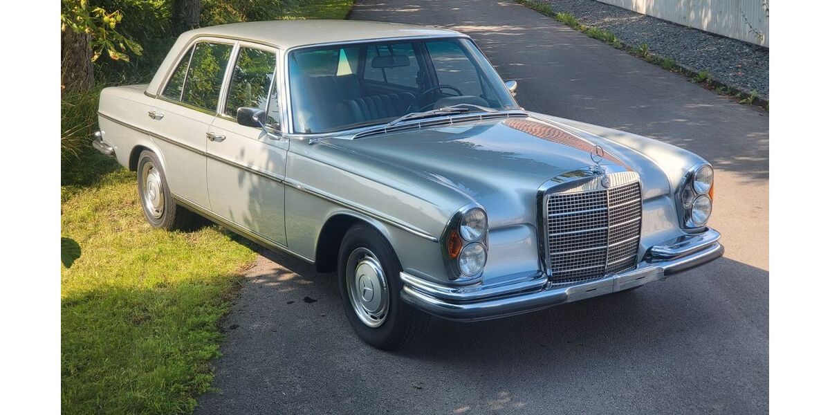 Mercedes-Benz 280 133.000 km 25.500 &euro; Osterode am Harz 37520