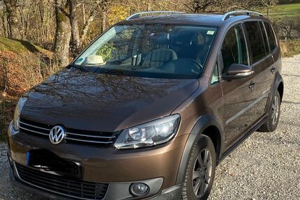 VW Touran 196.500 km 6.550 € Aalen 73431
