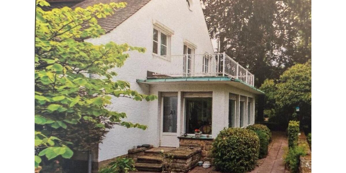 Villa Bad Driburg - 11 Zimmer, 420 m&sup2;, 445.000&euro; | Angebot:27014130