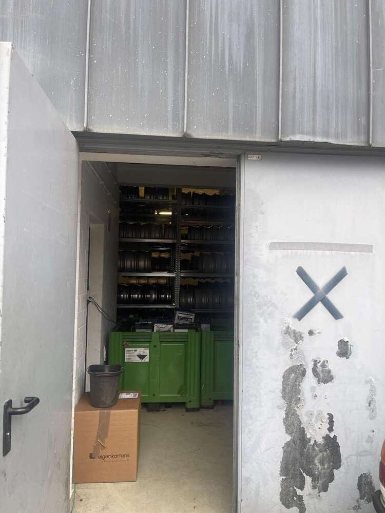 Halle in Hanau 2.500 €