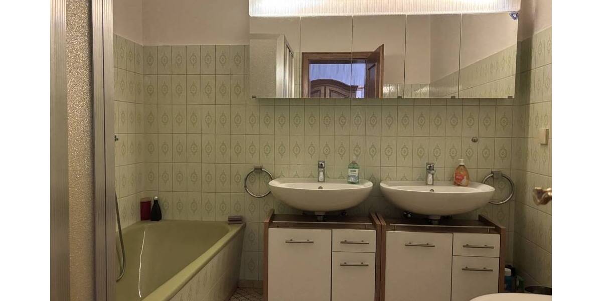 Mehrfamilienhaus, Wohnhaus Rinteln / Hohenrode Hohenrode - 1 Zimmer, 299 m&sup2;, 198.000&euro; | Angebot:26684664