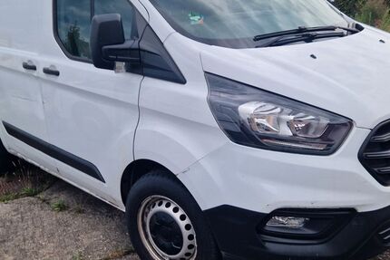 Ford Transit Custom 121.768 km 4.390 &euro; Dessau 06862