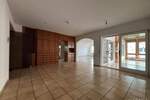 Modernes Wohnen -- ca. 230 qm auf einer Etage! 5 zimmer
