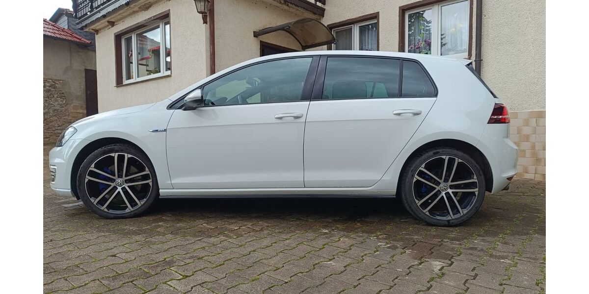 VW Golf 103.500 km 12.900 &euro; Hohenstein 99755