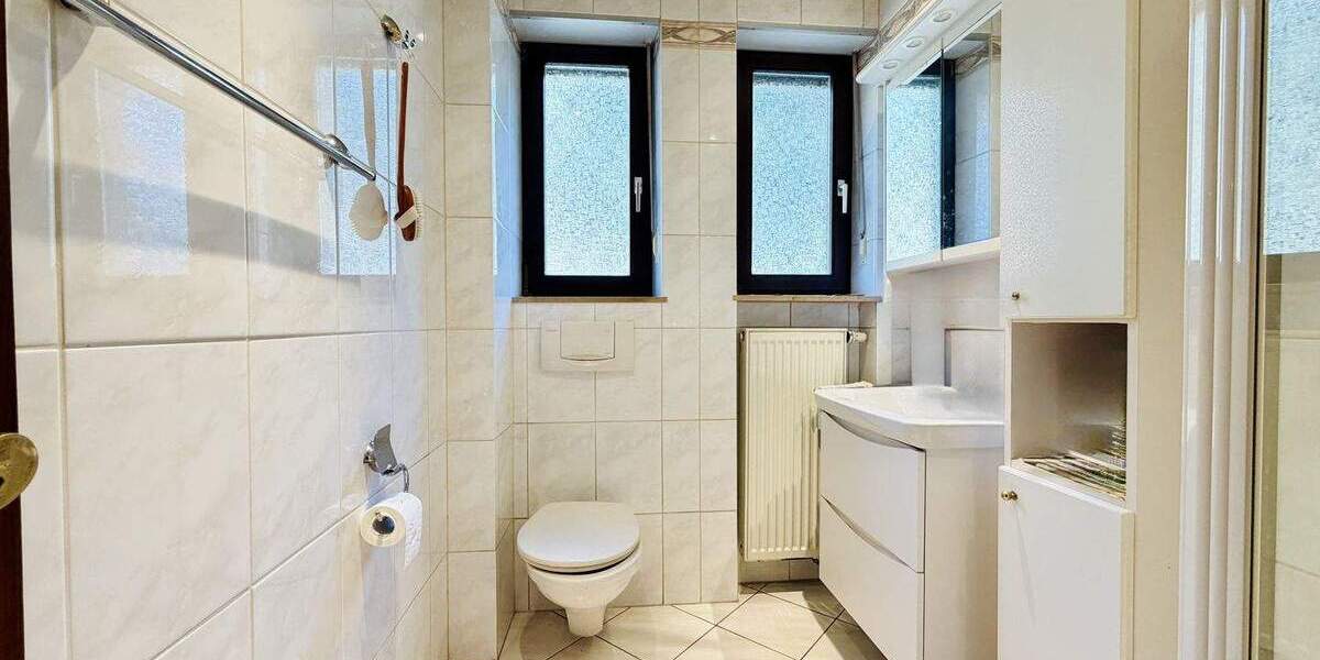 Einfamilienhaus Ottweiler - 6 Zimmer, 152 m&sup2;, 197.000&euro; | Angebot:25413261