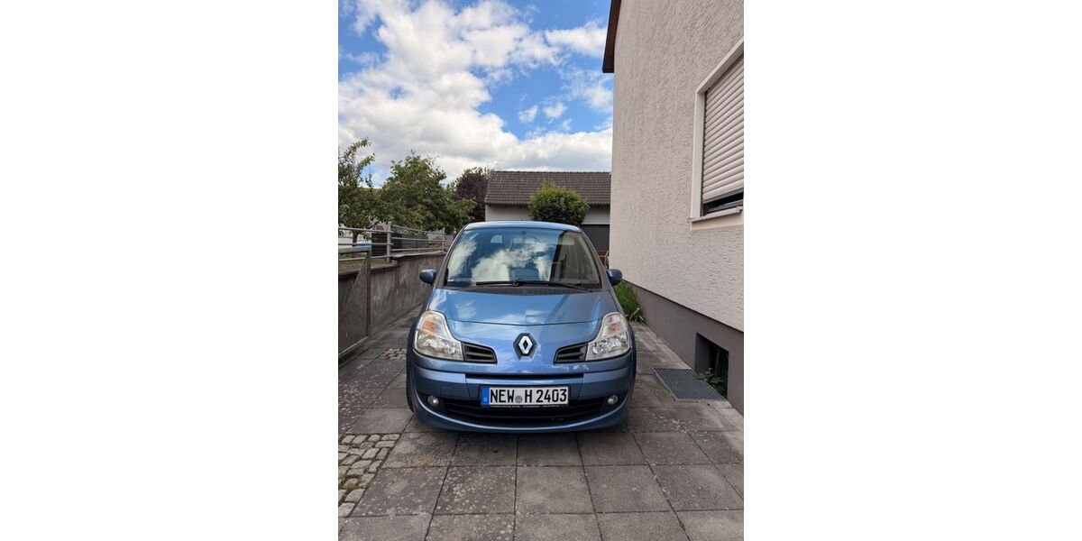Renault Modus 137.000 km 2.300 &euro; Mantel 92708