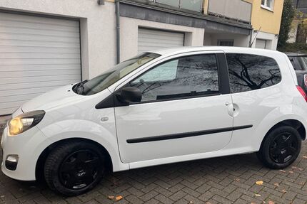 Renault Twingo 37.990 km 5.100 &euro; Bergisch Gladbach 51469