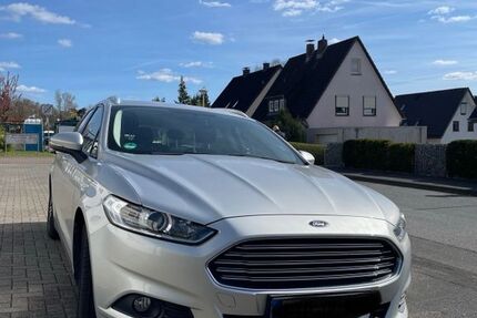 Ford Mondeo 144.000 km 7.500 &euro; Oerlinghausen 33813