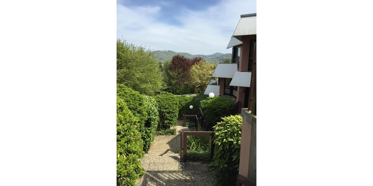 Erdgeschoßwohnung Bonn Bad Godesberg - 3 Zimmer, 151 m&sup2;, 2.280&euro; | Angebot:25807104