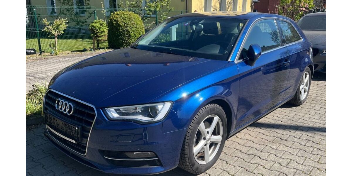 Audi A3 114.000 km 11.990 &euro; Zwickau 08056