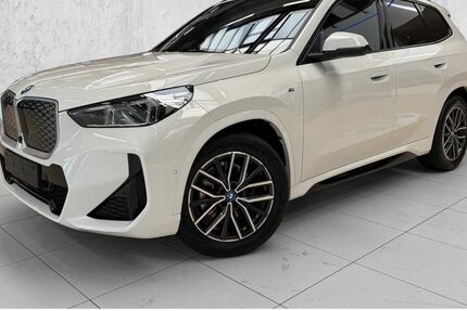 BMW iX1 1.001 km 47.000 € Solingen 42719