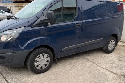 Ford Transit Custom 176.000 km 3.150 &euro; Schwandorf 92421