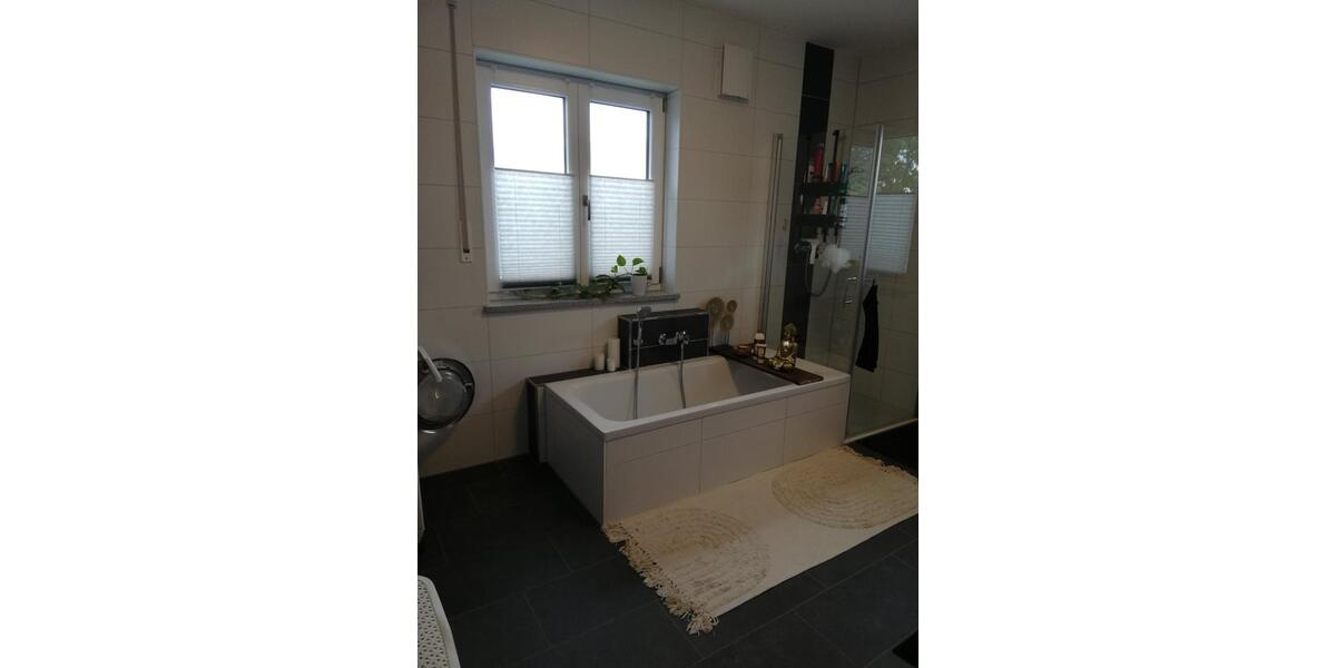 Erdgeschoßwohnung Geiselhöring - 3 Zimmer, 94 m&sup2;, 890&euro; | Angebot:25310506