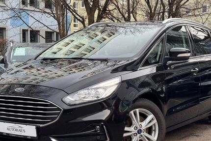 Ford S-Max 155.992 km 13.999 &euro; München 80636