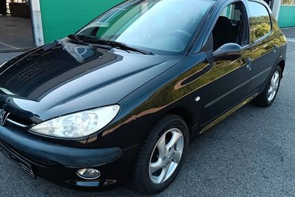 Peugeot 206 188.000 km 1.600 &euro; Bad Liebenzell 75378