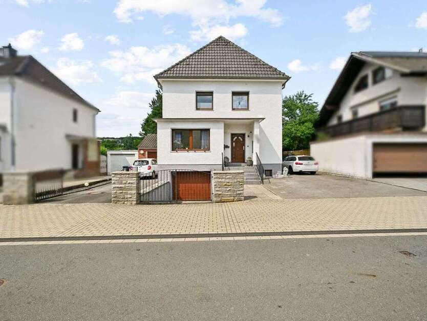 Haus zum Kaufen in Hagen 559.000 € 217 m²